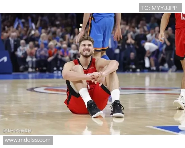 火箭逆袭雄鹿杜兰特立功探花球员关键时刻救场带来转机